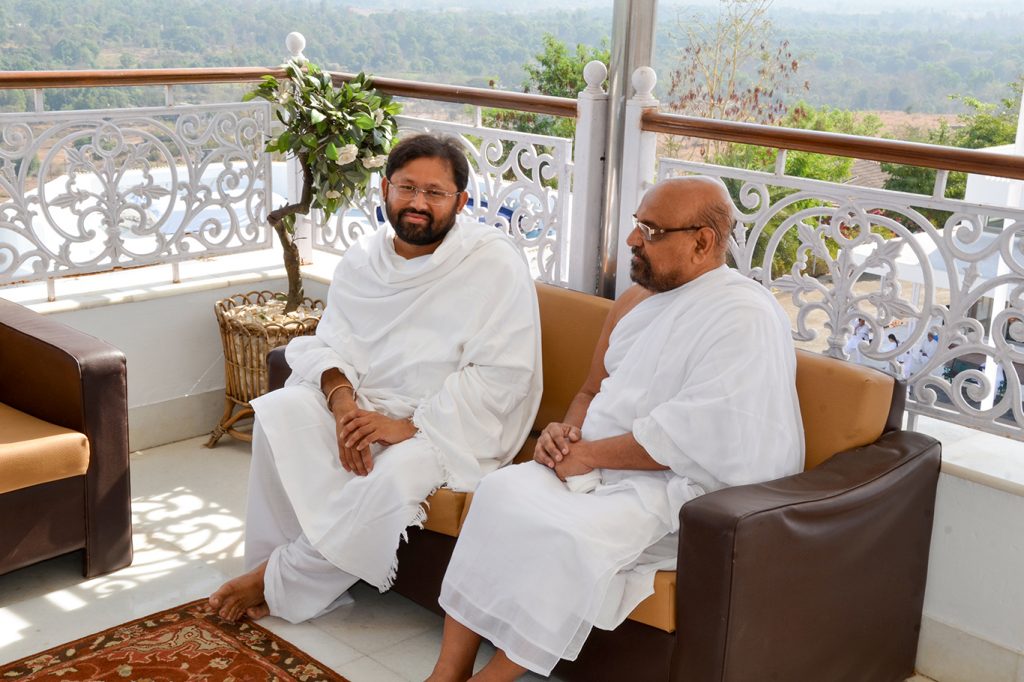 Pujya Gurudevshri Rakeshji with Pujyashri Jinchandravijayji Maharajsaheb